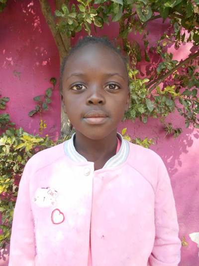 Help Maureen by becoming a child sponsor. Sponsoring a child is a rewarding and heartwarming experience.