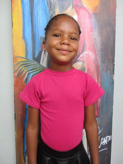 Help Milenny by becoming a child sponsor. Sponsoring a child is a rewarding and heartwarming experience.