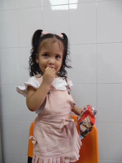 Help Deilys Liliana by becoming a child sponsor. Sponsoring a child is a rewarding and heartwarming experience.
