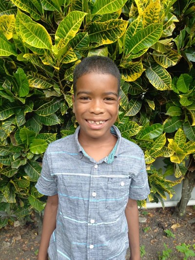 Help Willy Enmanuel by becoming a child sponsor. Sponsoring a child is a rewarding and heartwarming experience.