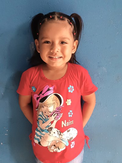 Help Mia Ainhoa by becoming a child sponsor. Sponsoring a child is a rewarding and heartwarming experience.