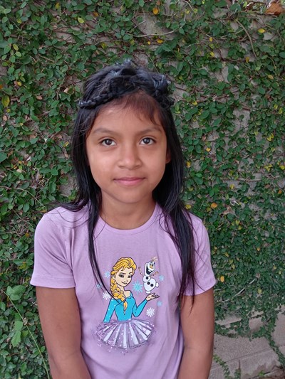 Help Fernanda Marisol by becoming a child sponsor. Sponsoring a child is a rewarding and heartwarming experience.