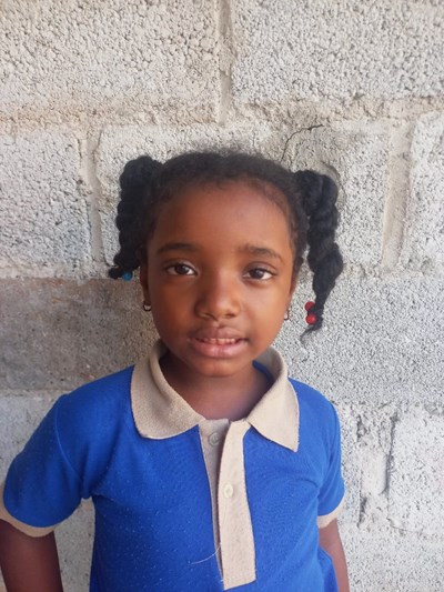 Help Paola Yulianny by becoming a child sponsor. Sponsoring a child is a rewarding and heartwarming experience.