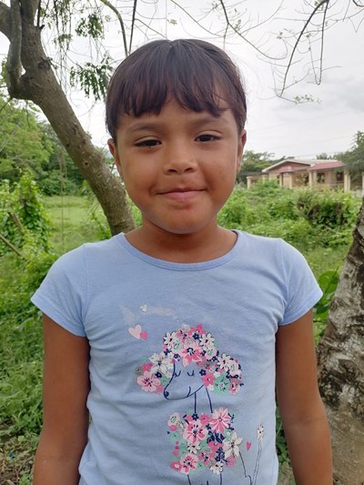 Help Rosa Bbrigieth by becoming a child sponsor. Sponsoring a child is a rewarding and heartwarming experience.