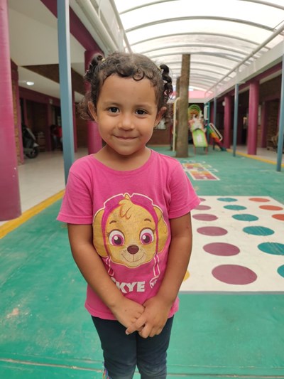 Help Jeilyn by becoming a child sponsor. Sponsoring a child is a rewarding and heartwarming experience.