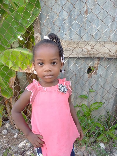 Help Jemerly Manuela by becoming a child sponsor. Sponsoring a child is a rewarding and heartwarming experience.