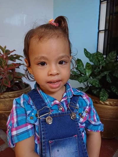 Help Genesis Johanna by becoming a child sponsor. Sponsoring a child is a rewarding and heartwarming experience.