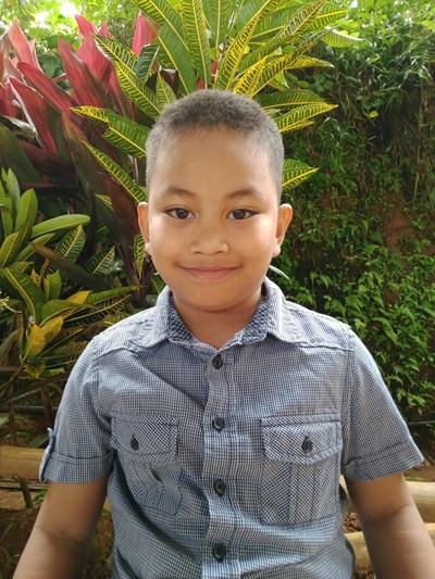 Help Mark Gabriel A. by becoming a child sponsor. Sponsoring a child is a rewarding and heartwarming experience.