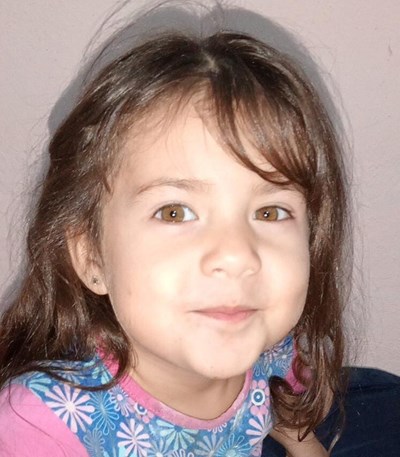 Help Danna Ventura by becoming a child sponsor. Sponsoring a child is a rewarding and heartwarming experience.