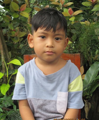 Help Ryenyll by becoming a child sponsor. Sponsoring a child is a rewarding and heartwarming experience.