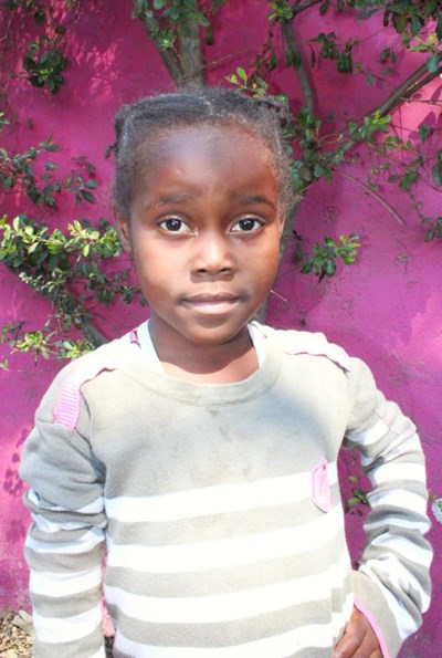 Help Grace by becoming a child sponsor. Sponsoring a child is a rewarding and heartwarming experience.