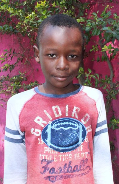 Help Nathan by becoming a child sponsor. Sponsoring a child is a rewarding and heartwarming experience.