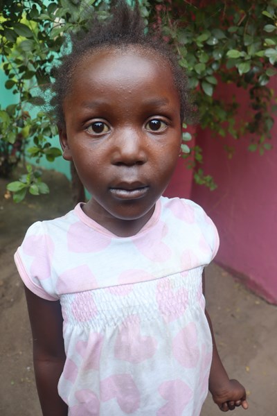 Help Margaret by becoming a child sponsor. Sponsoring a child is a rewarding and heartwarming experience.