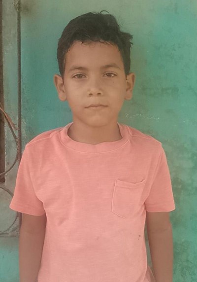 Ayude a Brayan Alexander apadrinándole hoy. El apadrinamiento es una experiencia hermosa y gratificante.
