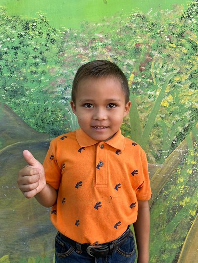 Help Estiven Noe by becoming a child sponsor. Sponsoring a child is a rewarding and heartwarming experience.