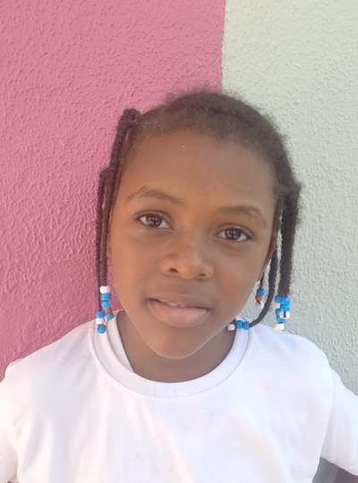 Help Flor Maria by becoming a child sponsor. Sponsoring a child is a rewarding and heartwarming experience.