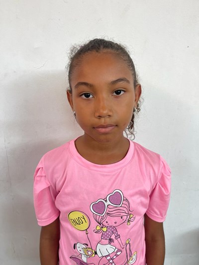 Help Cesia Carolina by becoming a child sponsor. Sponsoring a child is a rewarding and heartwarming experience.