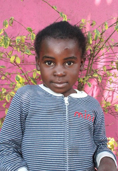 Help Brandina by becoming a child sponsor. Sponsoring a child is a rewarding and heartwarming experience.