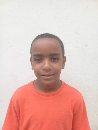 Help Pablo by becoming a child sponsor. Sponsoring a child is a rewarding and heartwarming experience.