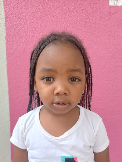 Help Ana Lia by becoming a child sponsor. Sponsoring a child is a rewarding and heartwarming experience.