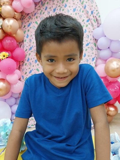 Help Elvin Enrique by becoming a child sponsor. Sponsoring a child is a rewarding and heartwarming experience.