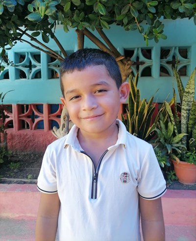 Help Alex Jose by becoming a child sponsor. Sponsoring a child is a rewarding and heartwarming experience.