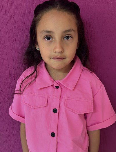 Help Valeria Alejandra by becoming a child sponsor. Sponsoring a child is a rewarding and heartwarming experience.