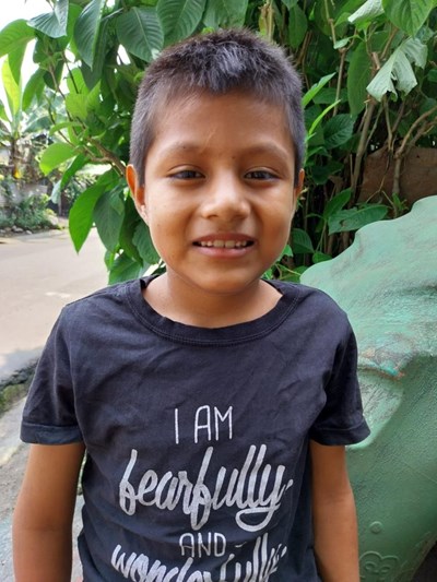 Help Esvin Osbaldo by becoming a child sponsor. Sponsoring a child is a rewarding and heartwarming experience.