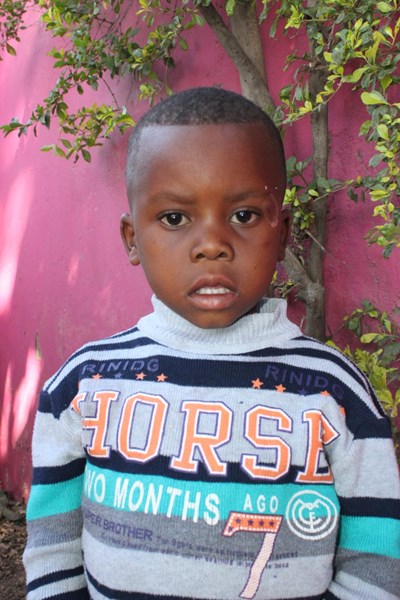 Help Andrew by becoming a child sponsor. Sponsoring a child is a rewarding and heartwarming experience.