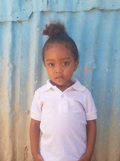 Help Melanie Ziara by becoming a child sponsor. Sponsoring a child is a rewarding and heartwarming experience.