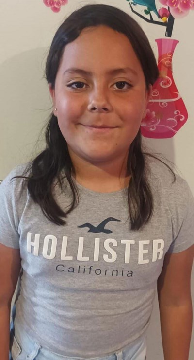 Help Karen Estefania by becoming a child sponsor. Sponsoring a child is a rewarding and heartwarming experience.