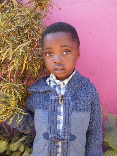 Help Moses by becoming a child sponsor. Sponsoring a child is a rewarding and heartwarming experience.