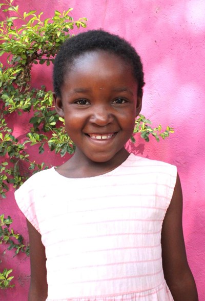 Help Mary by becoming a child sponsor. Sponsoring a child is a rewarding and heartwarming experience.