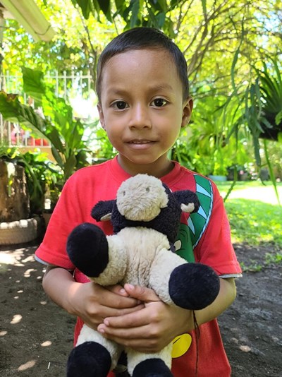 Help Matilde Elizabeth by becoming a child sponsor. Sponsoring a child is a rewarding and heartwarming experience.