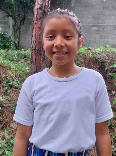 Help Monica Lisset by becoming a child sponsor. Sponsoring a child is a rewarding and heartwarming experience.