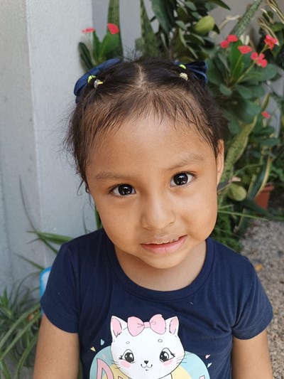 Help Mayleen Angelica by becoming a child sponsor. Sponsoring a child is a rewarding and heartwarming experience.