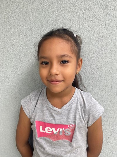 Help Jennifer Maribel by becoming a child sponsor. Sponsoring a child is a rewarding and heartwarming experience.