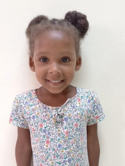 Help Mirian Natalia by becoming a child sponsor. Sponsoring a child is a rewarding and heartwarming experience.