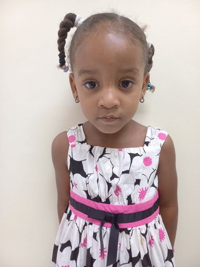 Help Yosmelys Maria by becoming a child sponsor. Sponsoring a child is a rewarding and heartwarming experience.