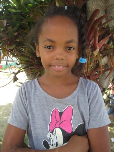 Help Johanny Manuela by becoming a child sponsor. Sponsoring a child is a rewarding and heartwarming experience.