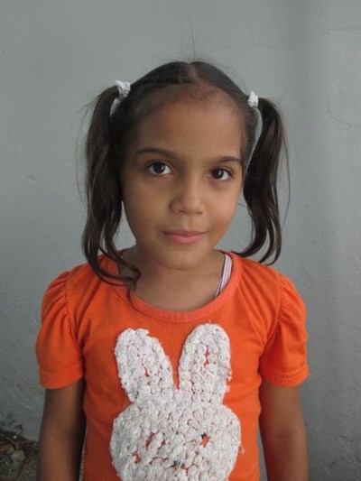 Help Elainy by becoming a child sponsor. Sponsoring a child is a rewarding and heartwarming experience.