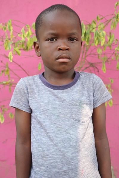 Help Timothy by becoming a child sponsor. Sponsoring a child is a rewarding and heartwarming experience.