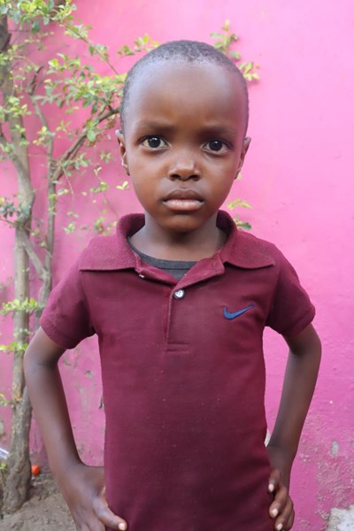 Help Allan by becoming a child sponsor. Sponsoring a child is a rewarding and heartwarming experience.