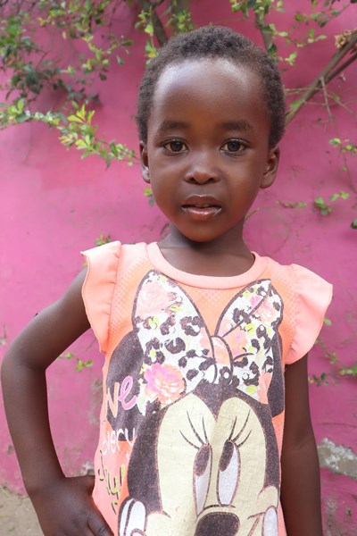 Help Mesiya Katai by becoming a child sponsor. Sponsoring a child is a rewarding and heartwarming experience.