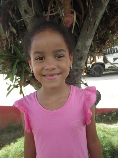 Help Keisy Judyth by becoming a child sponsor. Sponsoring a child is a rewarding and heartwarming experience.