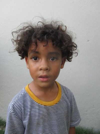 Help Dariel Jesus by becoming a child sponsor. Sponsoring a child is a rewarding and heartwarming experience.