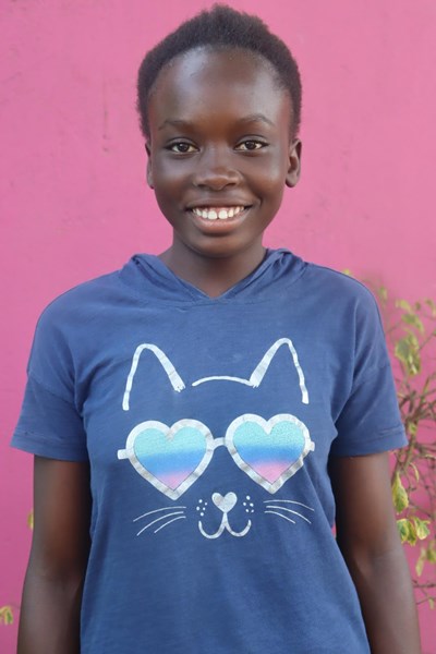 Help Maclina by becoming a child sponsor. Sponsoring a child is a rewarding and heartwarming experience.