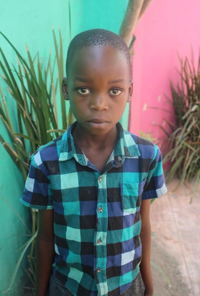 Help Joseph by becoming a child sponsor. Sponsoring a child is a rewarding and heartwarming experience.