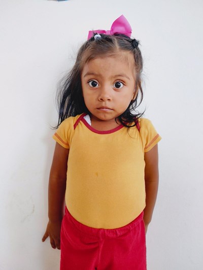 Help Elisa Janelly by becoming a child sponsor. Sponsoring a child is a rewarding and heartwarming experience.