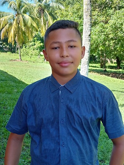 Help Eduin Salvador by becoming a child sponsor. Sponsoring a child is a rewarding and heartwarming experience.